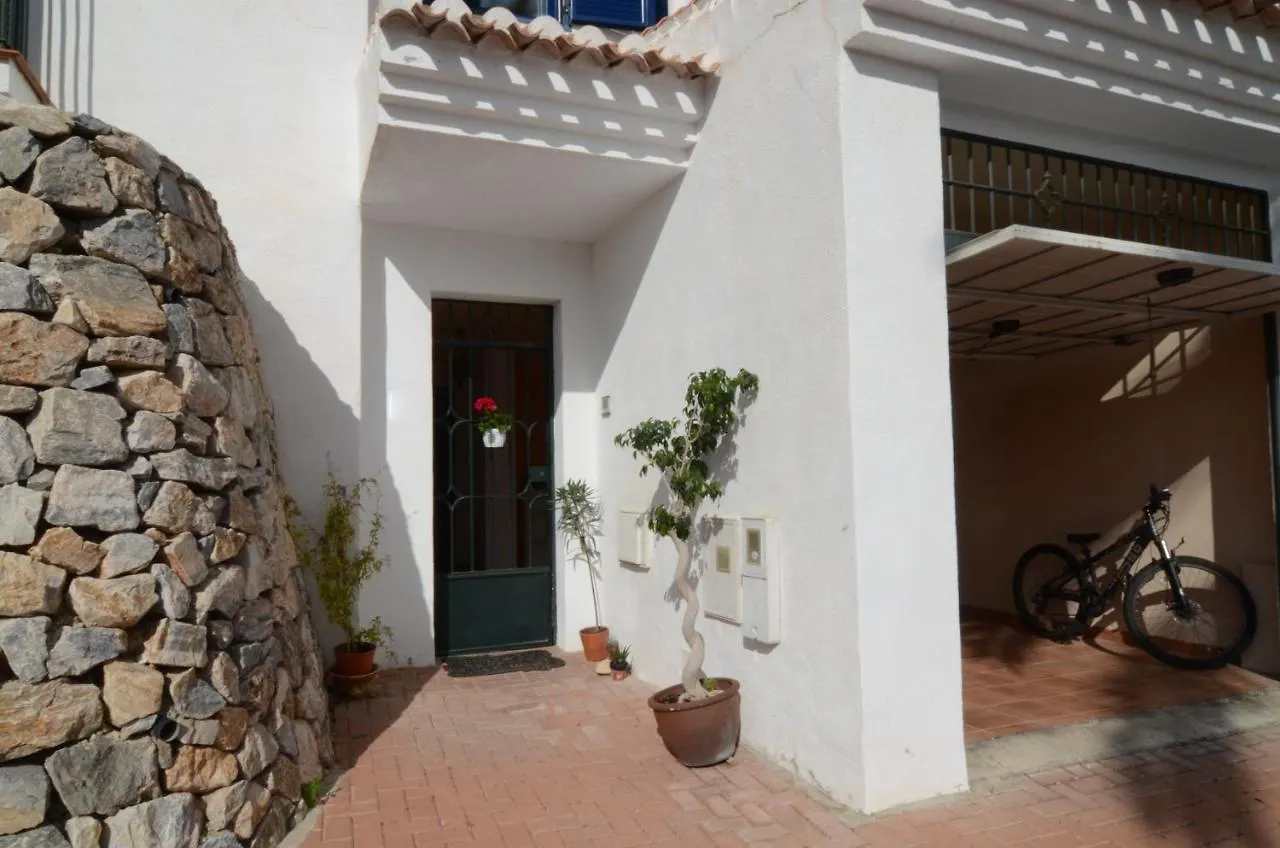 בית נופש הוילה לה הרדורה Scuba House Los Altos ספרד